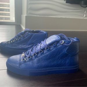 Balenciaga Arena’s High Top in Electric Blue
